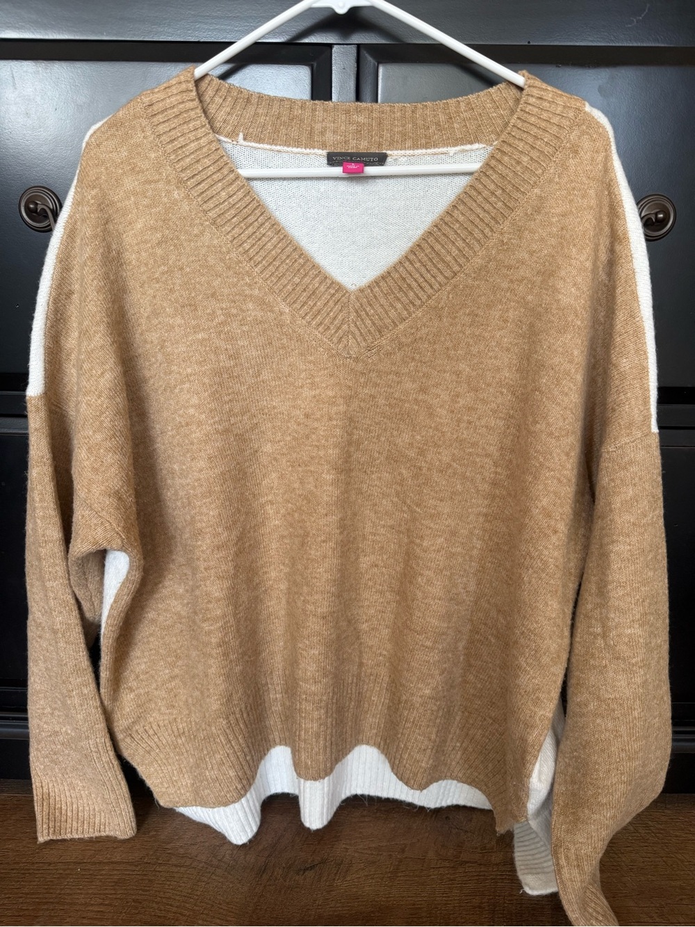 Vince Camuto Camel V-Neck Sweater with White Accents